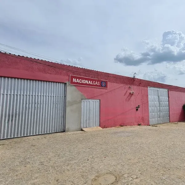 Fachada do depósito da Sertão Gás, revenda Nacional Gás, em Salgueiro